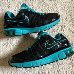 Nike Athletic Shoe’s Women’s Size 8